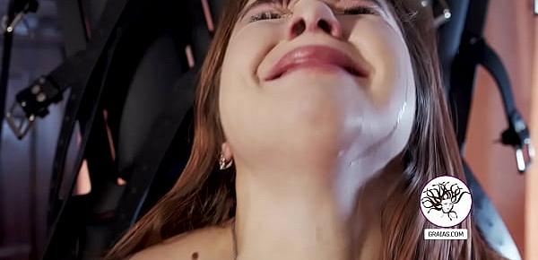  Weeping girl whipped on her clit